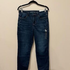 NWT American Eagle Outfitters Women’s Curvy Skinny Jeans